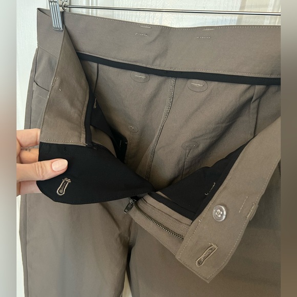 lululemon Relaxed-Tapered Twill Trouser Cropped Sz. 30 - Picture 11 of 11